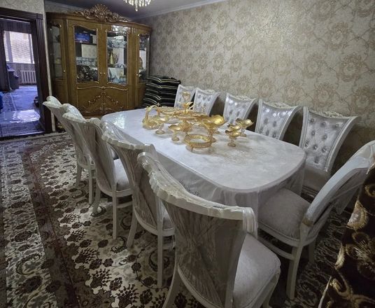 Сотувда 4 хонали квартира, 84 м²