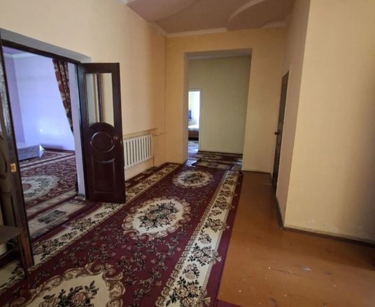 В продаже дом, 600 м², 1 этаж, 3 га