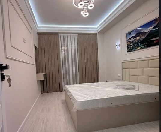 Сотувда 2 хонали квартира, 70 м²