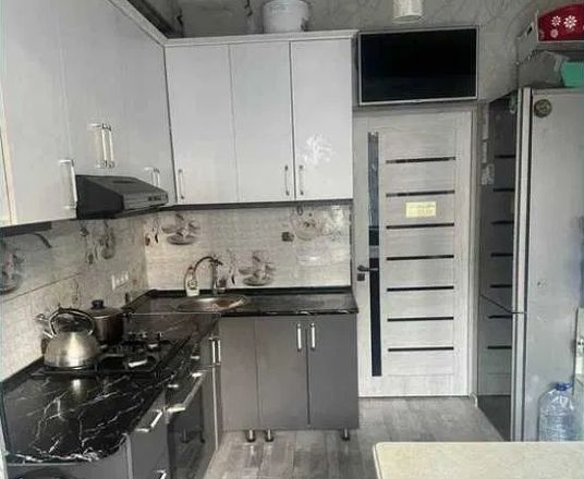 Сотувда 3 хонали квартира, 85 м²