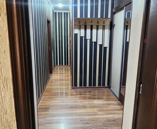 Сотувда 3 хонали квартира, 51 м²