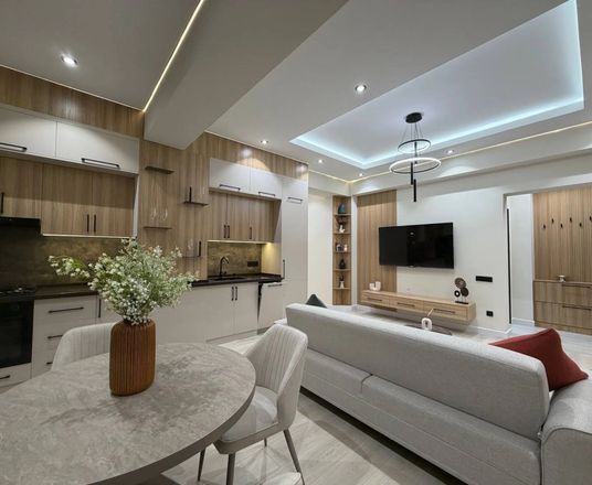 Сотувда 3 хонали квартира, 76 м²
