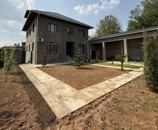 В продаже дом, 435 м², 4 этажа, 11 сот.
