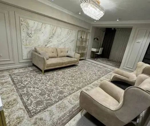 Сотувда 3 хонали квартира, 70 м²
