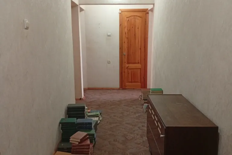 Сотувда 4 хонали квартира, 96 м²