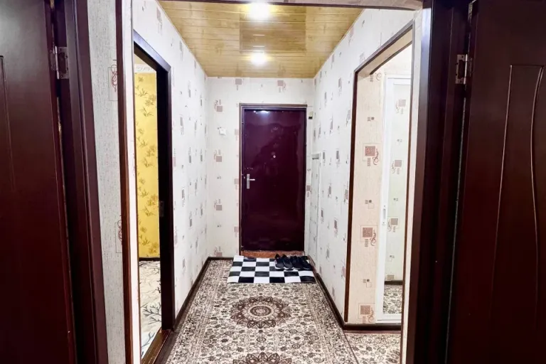 Сотувда 3 хонали квартира, 68 м²