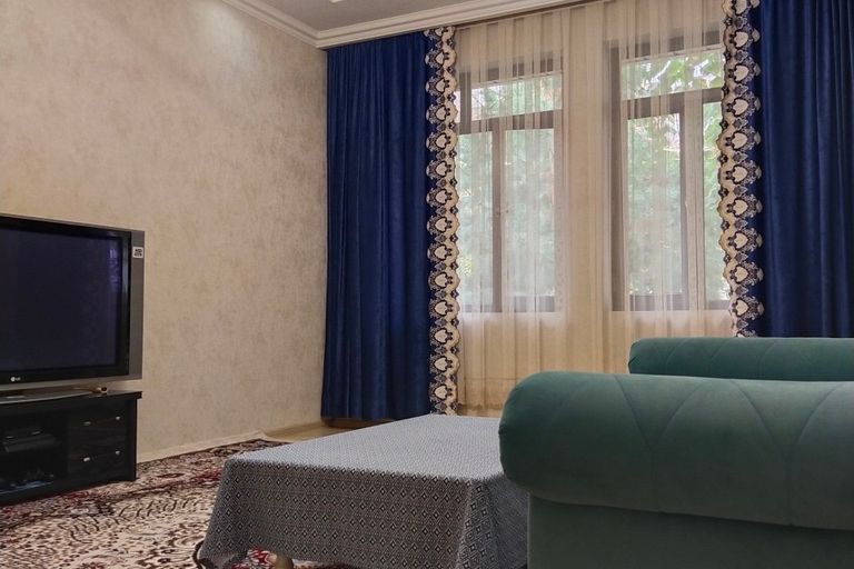 4+-комн. квартира, 108 м², 2/3 этаж