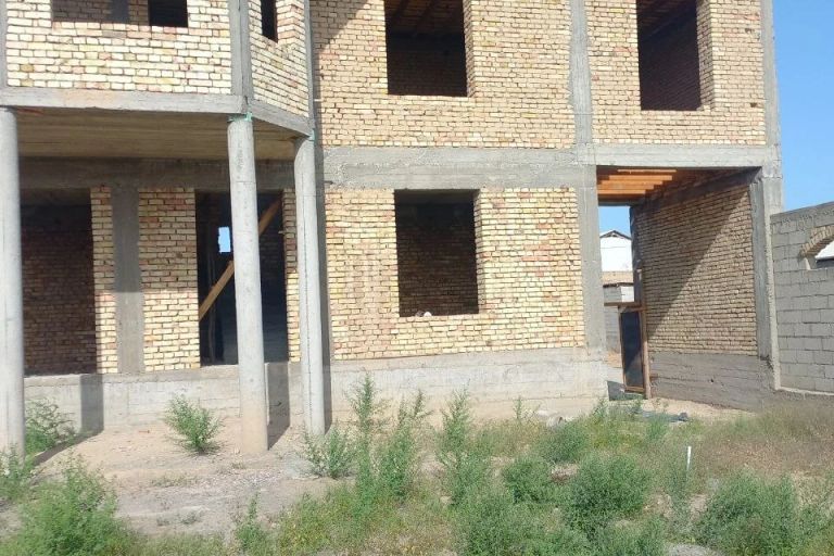 Ҳовли уй, 400 м², 2 қават, 4 сот.