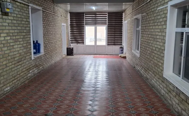 В продаже дом, 850 м², 1 этаж, 8,5 сот.