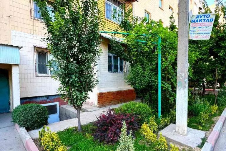 3-комн. квартира, 84 м², 1/9 этаж