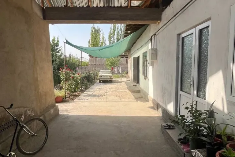 Сотувда уй, 600 м², 1 қаватли, 6 сот.