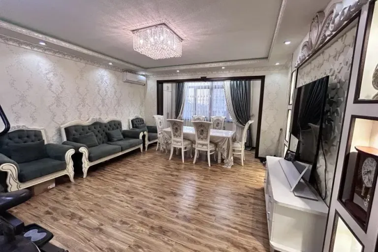 В продаже 4-комн. квартира, 97 м²