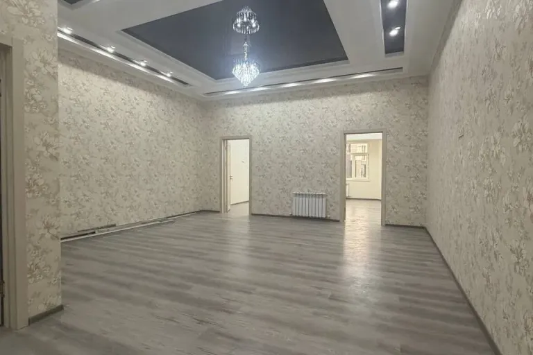 Сотувда 3 хонали квартира, 70 м²