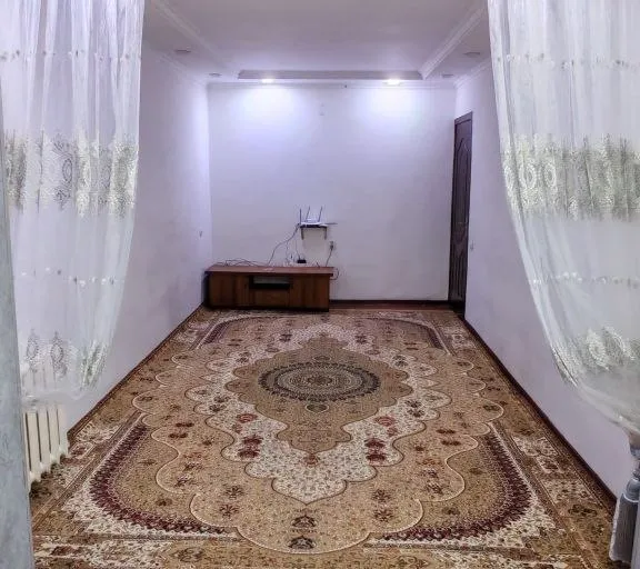 Сотувда 4 хонали квартира, 76 м²