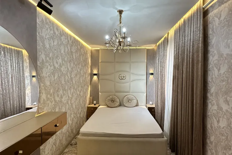 Сотувда уй, 450 м², 2 қаватли, 6 сот.