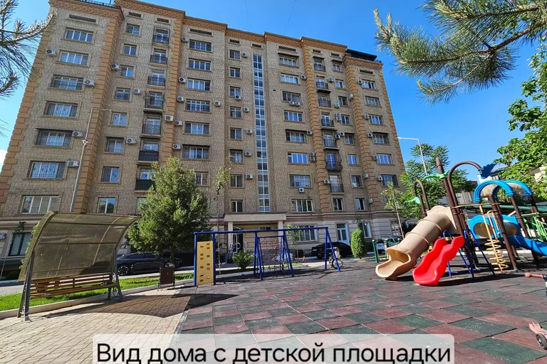 В продаже 4-комн. квартира, 216 м²