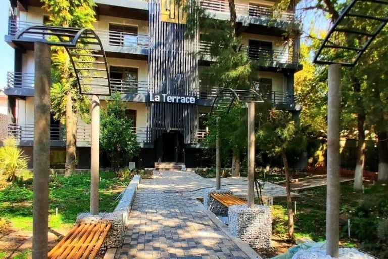 2-комн. квартира, 42 м², 3/4 этаж