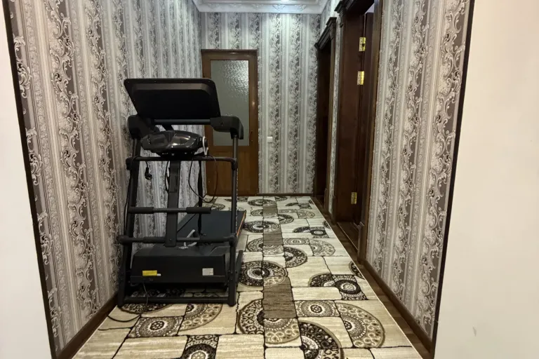 Сотувда 3 хонали квартира, 55 м²