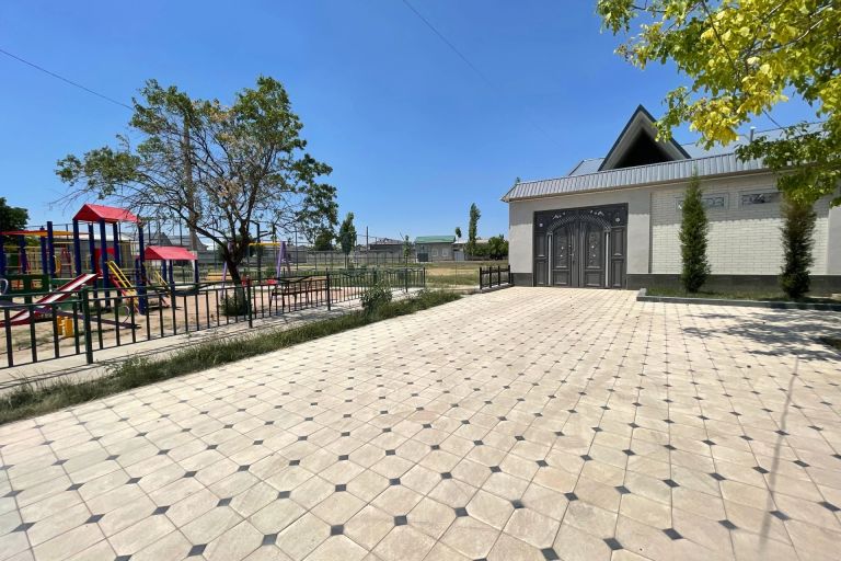 Дом, 200 м², 2 этажа, 2 сот.