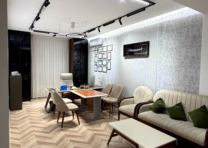 В продаже студия, 160 м²