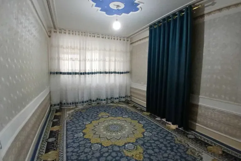 Сотувда 3 хонали квартира, 75 м²