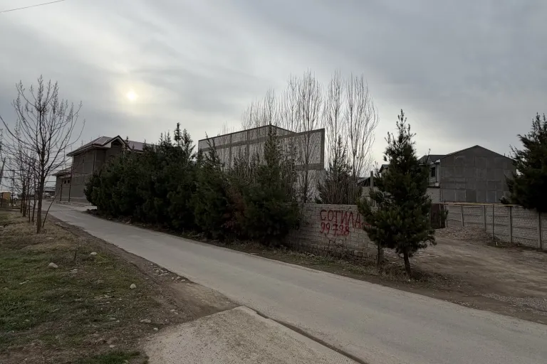 Сотувда ер участкаси, 4 сот.