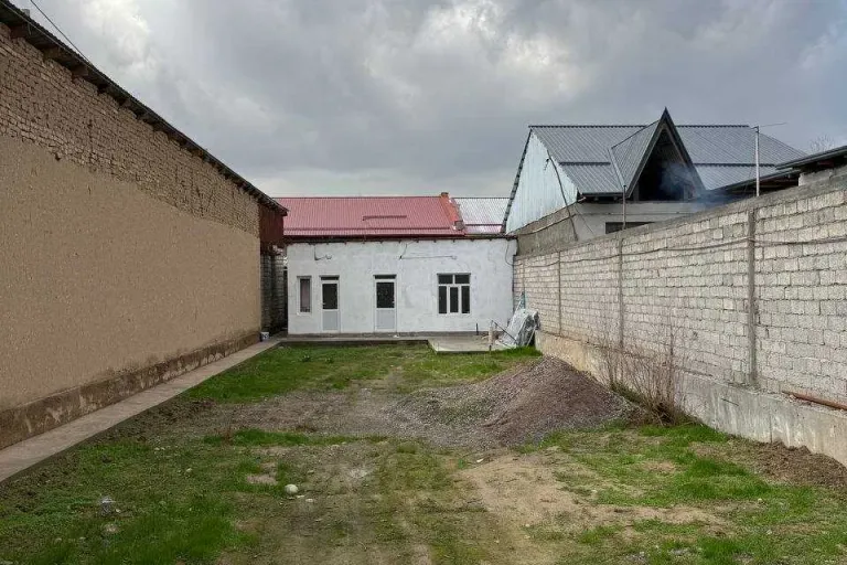 Сотувда ер участкаси, 3,5 сот.