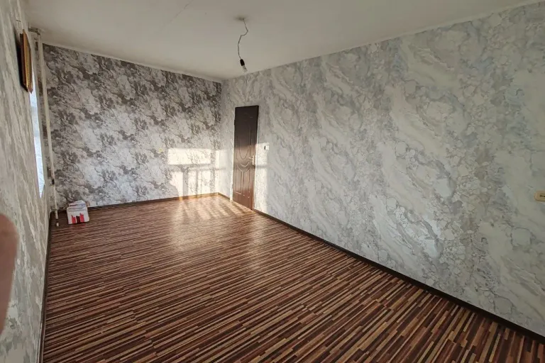 Сотувда 1 хонали квартира, 49 м²