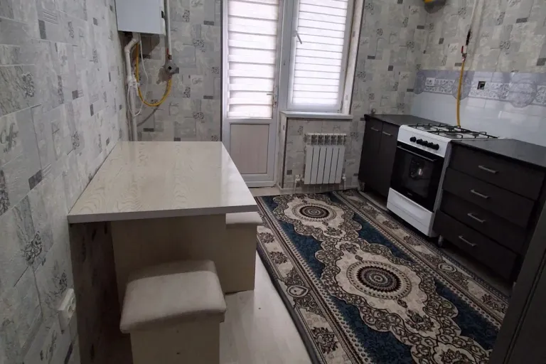 Сотувда 3 хонали квартира, 67 м²