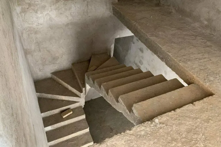 В продаже дом, 250 м², 2 этажа, 2,5 сот.