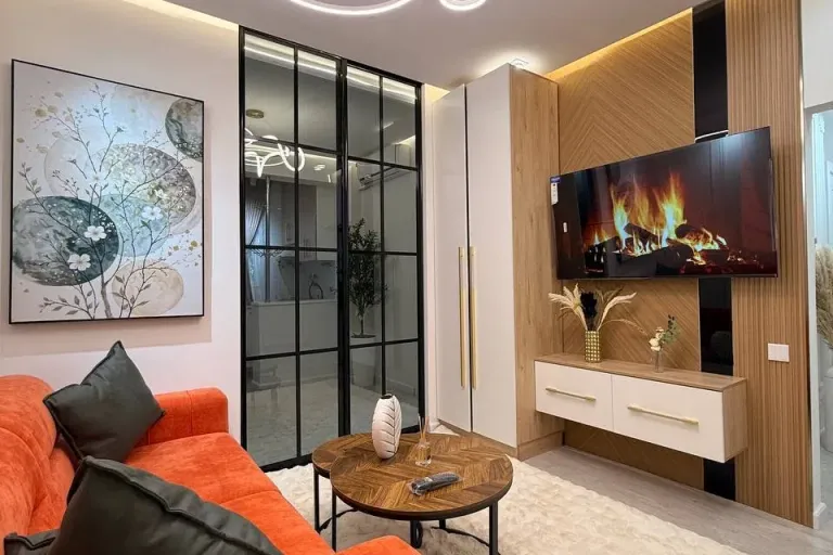 Сотувда 2 хонали квартира, 33 м²