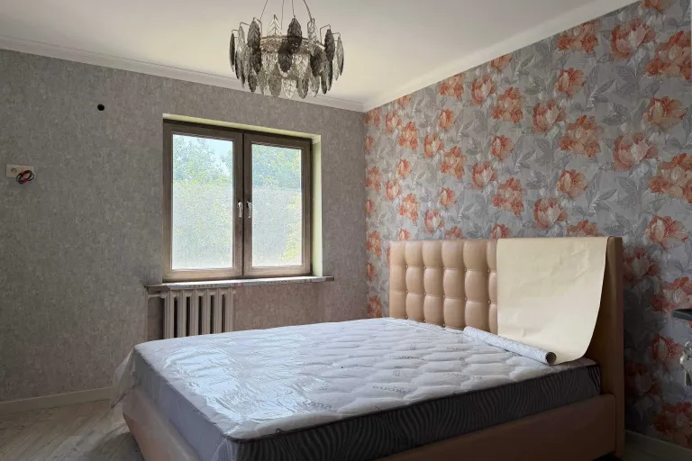 Сотувда 3 хонали квартира, 86 м²