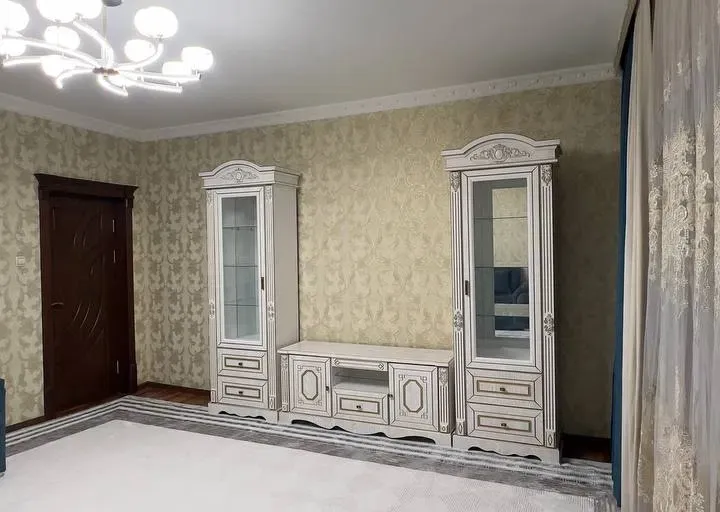 Сотувда 3 хонали квартира, 71 м²