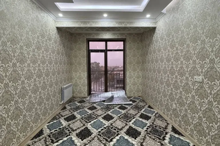 Сотувда 2 хонали квартира, 82 м²