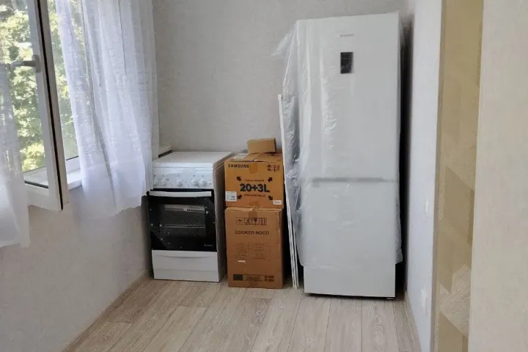 Сотувда 2 хонали квартира, 58 м²