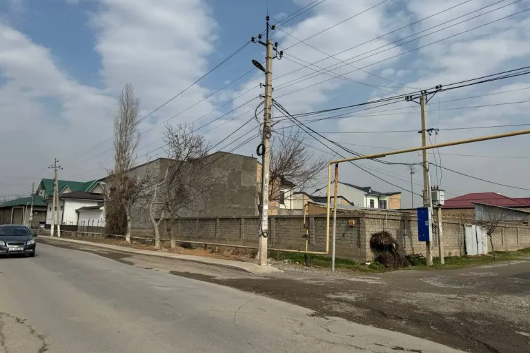 Сотувда ер участкаси, 8 сот.