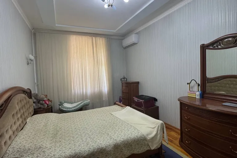 В продаже 5-комн. квартира, 168 м²