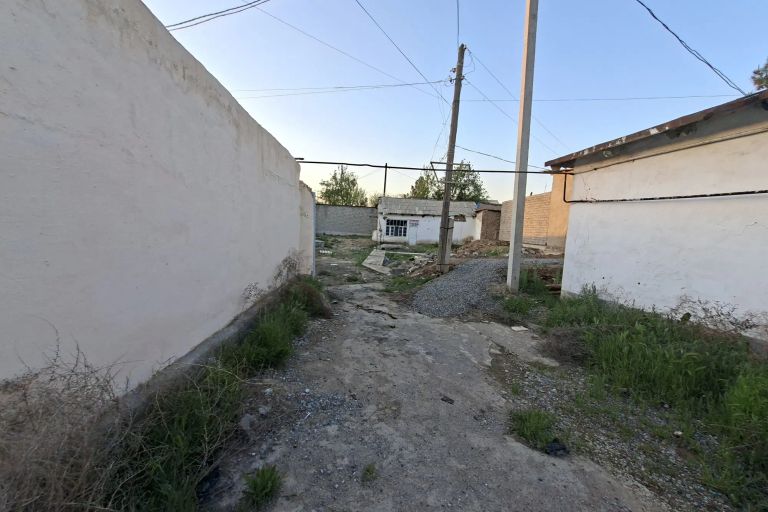 В продаже дом, 600 м², 1 этаж, 1 сот.