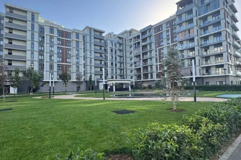 В продаже 3-комн. квартира, 100 м²