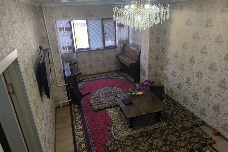 Сотувда 3 хонали квартира, 65 м²