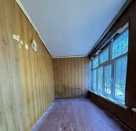 2-комн. квартира, 65 м², 1/4 этаж