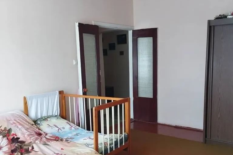 3-комн. квартира, 73 м², 2/4 этаж