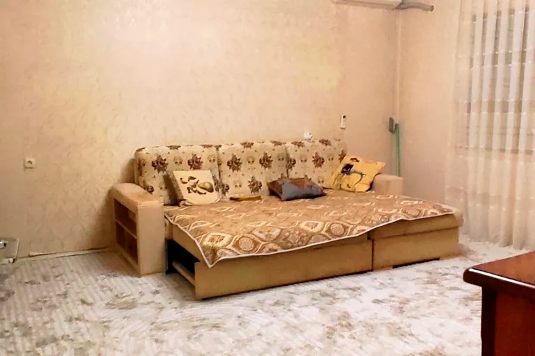 Сотувда 2 хонали квартира, 59 м²