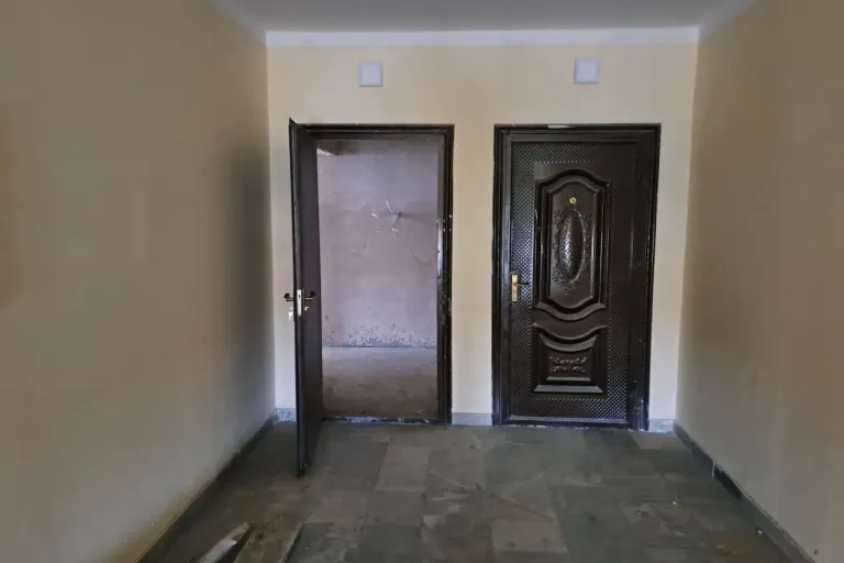 Сотувда 3 хонали квартира, 63 м²