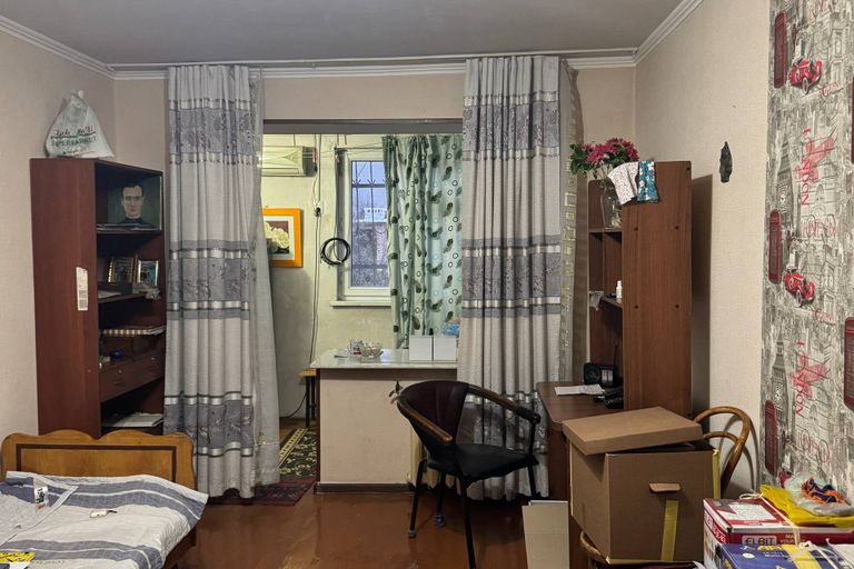 Сотувда 3 хонали квартира, 65 м²