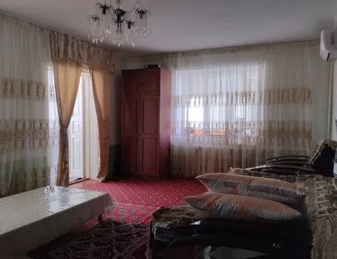 Дом, 800 м², 2 этажа, 8 сот.