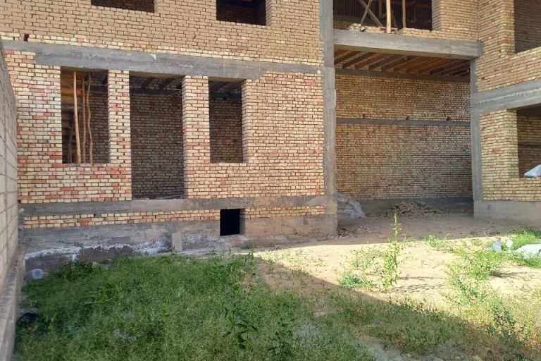 Ҳовли уй, 400 м², 2 қават, 4 сот.