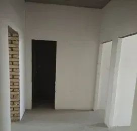 2-комн. квартира, 73 м², 3/6 этаж