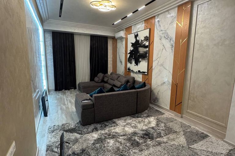 Сотувда 2 хонали квартира, 80 м²