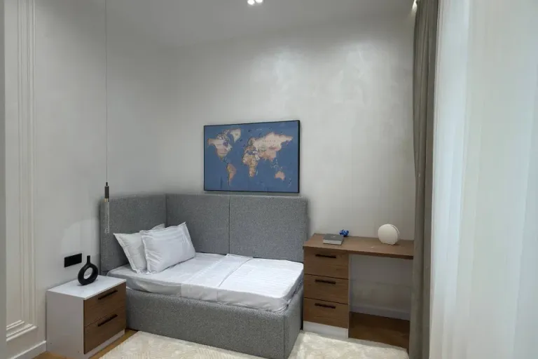 Сотувда 4 хонали квартира, 97 м²
